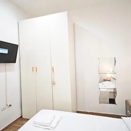 Karrass *